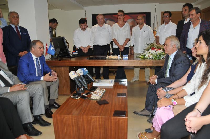 CHP'den AK Parti'ye iade-i ziyaret