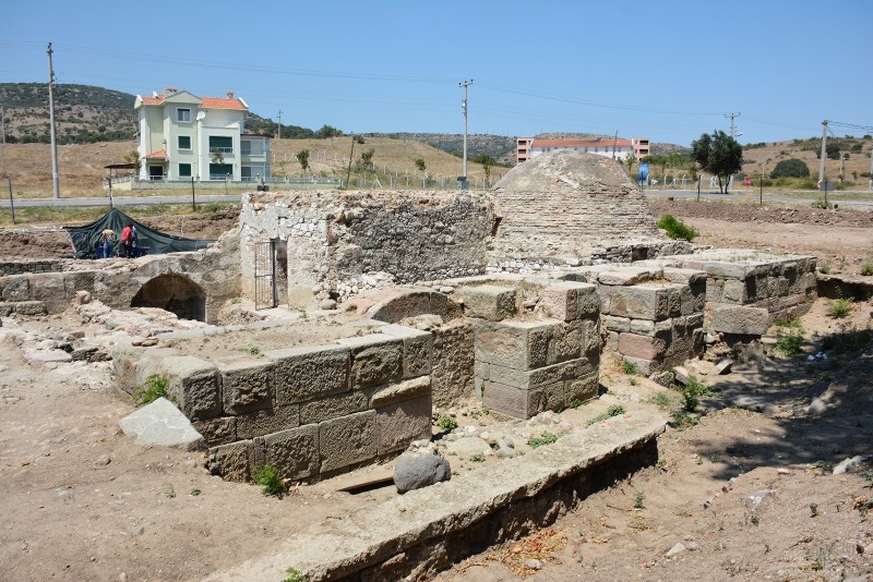 Tarihi Kleopatra hamamı gün ışığına çıkıyor