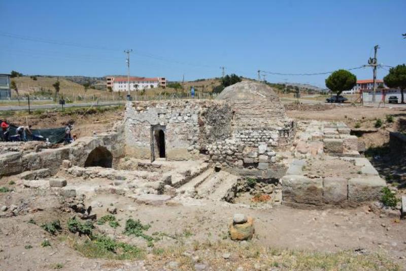 Tarihi Kleopatra hamamı gün ışığına çıkıyor