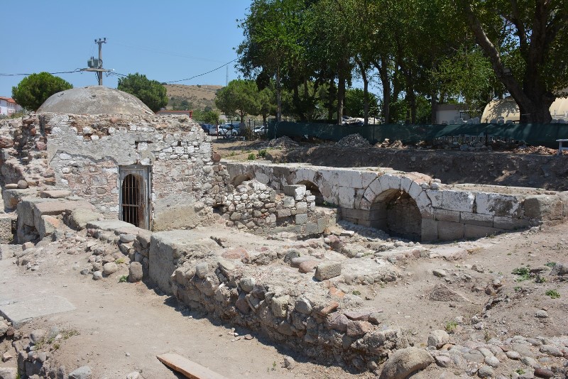 Tarihi Kleopatra hamamı gün ışığına çıkıyor