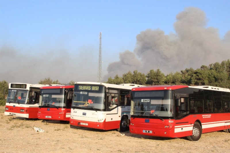 İzmir'de yangın kabusu