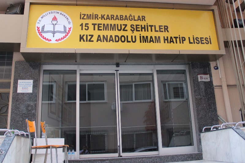 FETÖ okulunda sır dolu oda bulundu