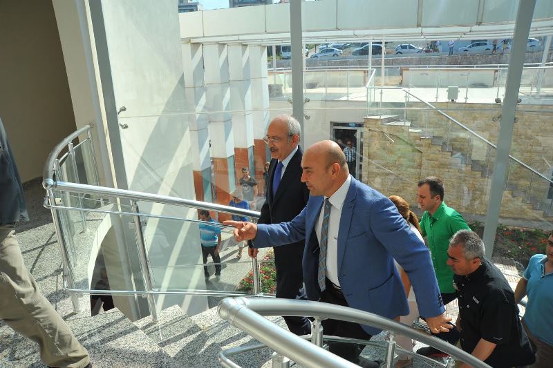 CHP lideri Kılıçdaroğlu Seferihisar'da