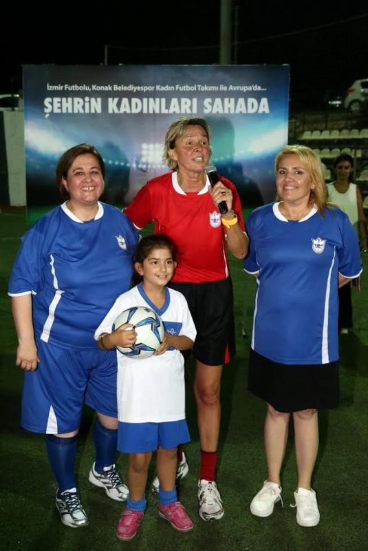 İş kadınları destek için sahada