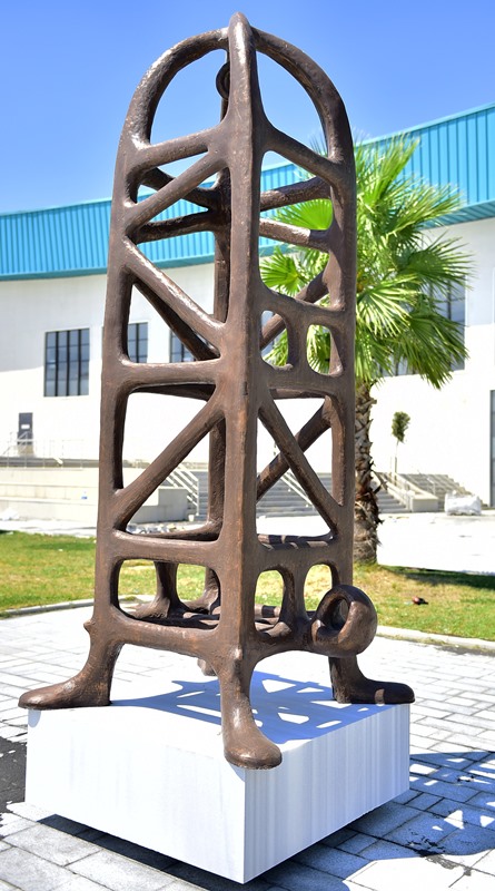 İzmir'in 'engelsiz ve sınırsız' heykelleri