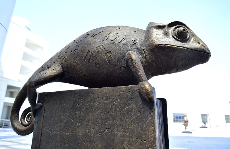 İzmir'in 'engelsiz ve sınırsız' heykelleri