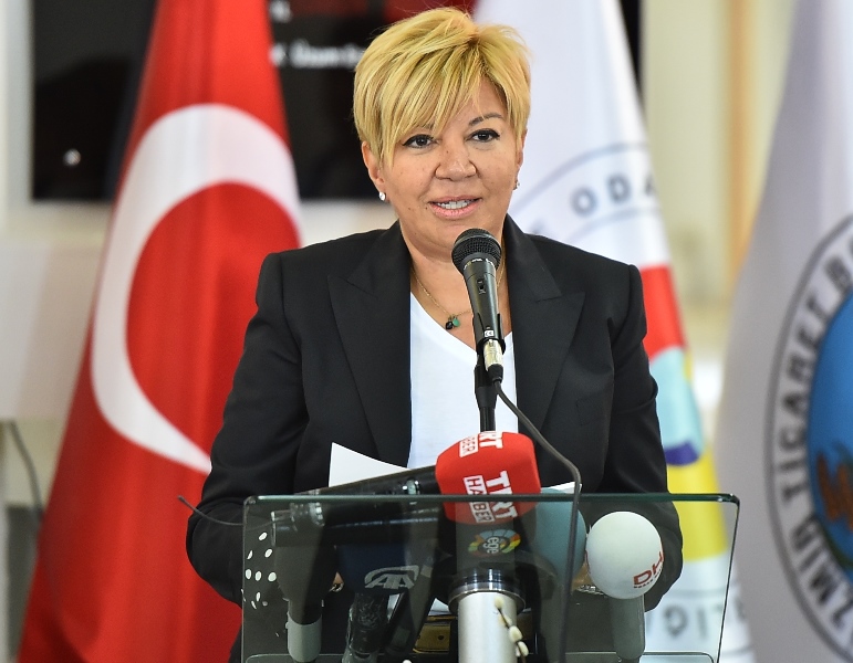 Bakan Zeybekci İzmir'de
