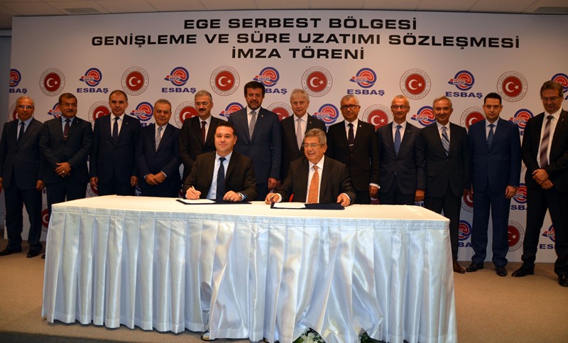 Bakan Zeybekci İzmir'de