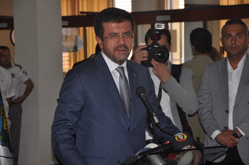 Bakan Zeybekci İzmir'de