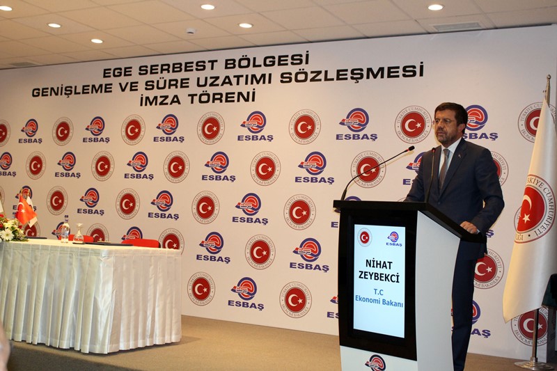 Bakan Zeybekci İzmir'de