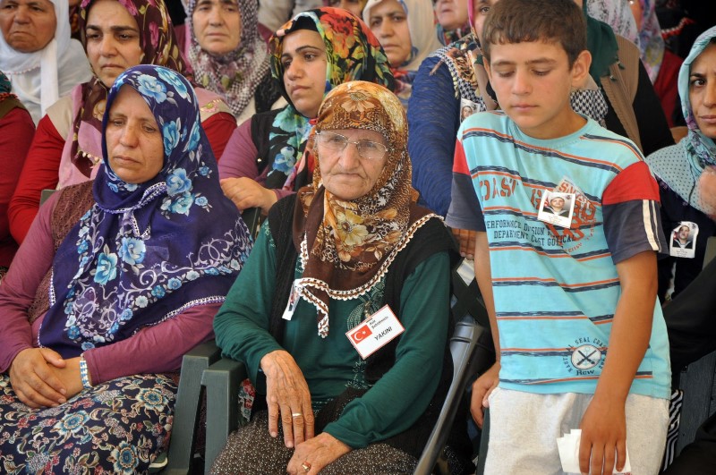 İzmir şehidini uğurladı