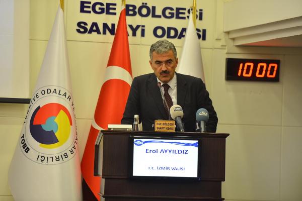 Bakan Zeybekci İzmir'de