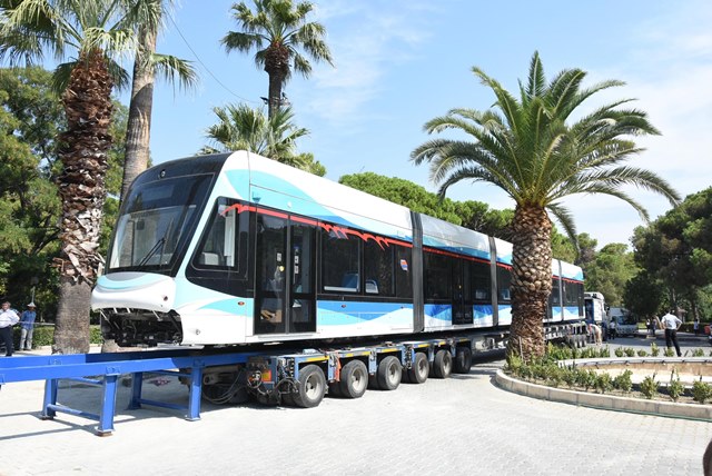 Tramvay İzmir Fuarı'nda görücüye çıkacak
