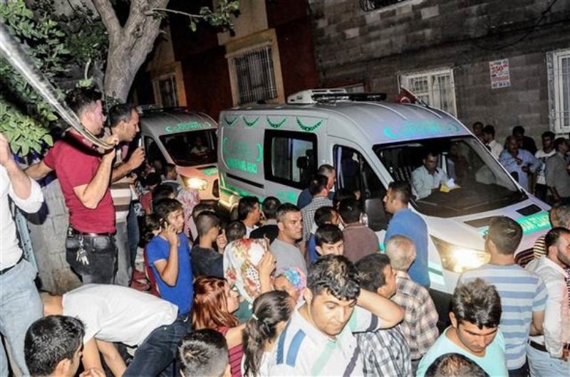 Gaziantep'te canlı bomba dehşeti: 50 ölü