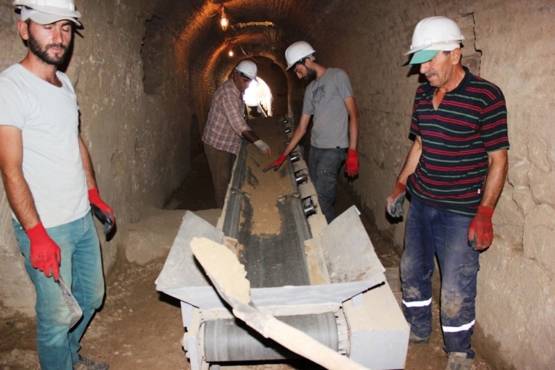 İzmir'de 2 bin yıllık tarih gün yüzüne çıktı
