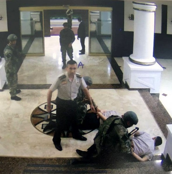 15 Temmuz gecesi Genelkurmay'da yaşananlar kamerada
