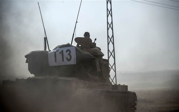TSK sabaha karşı Cerablus'a operasyon başlattı!