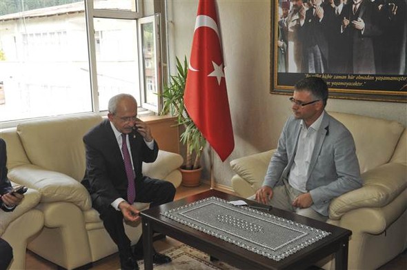 Kılıçdaroğlu'nun konvoyuna saldırıdan ilk kareler