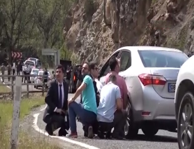 Kılıçdaroğlu'nun konvoyuna saldırıdan ilk kareler
