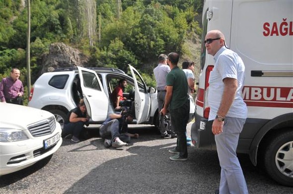 Kılıçdaroğlu'nun konvoyuna saldırıdan ilk kareler