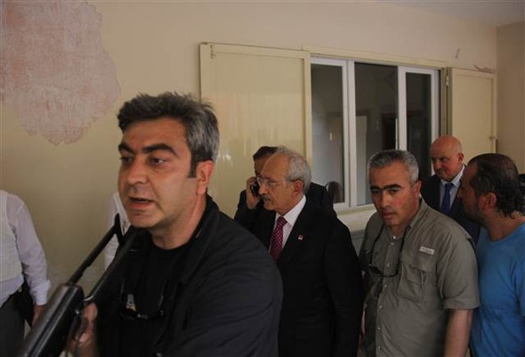Kılıçdaroğlu'nun konvoyuna saldırıdan ilk kareler