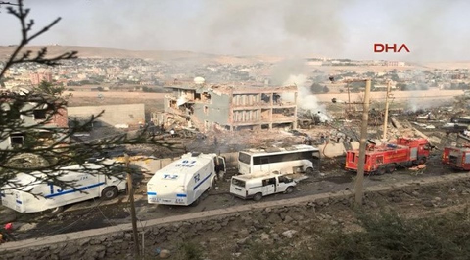 Polise alçak saldırı