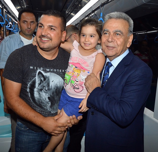 Başkan Kocaoğlu'nun Fuar günlüğü