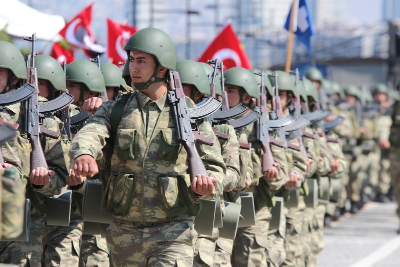 İzmir’de 'Zafer' coşkusu