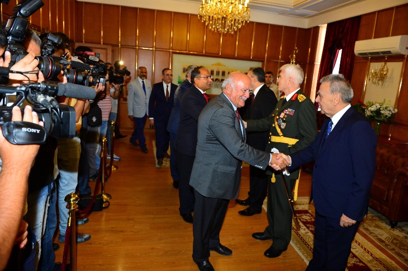 İzmir’de 'Zafer' coşkusu