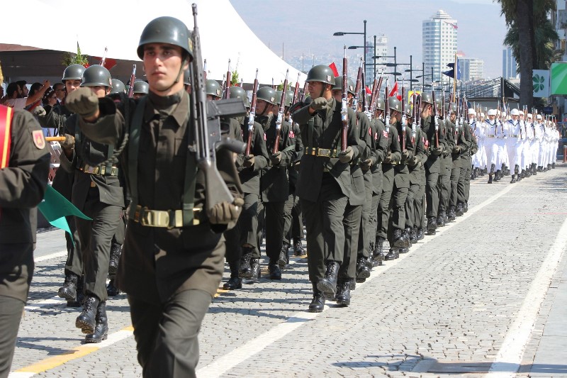 İzmir’de 'Zafer' coşkusu