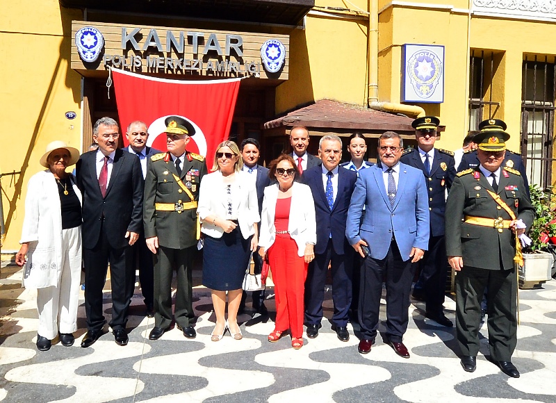 İzmir’de 'Zafer' coşkusu
