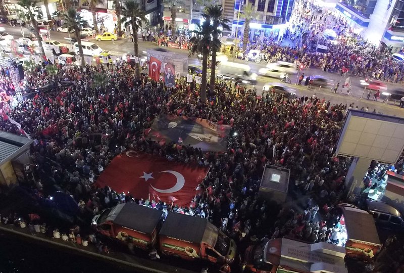 Karşıyaka'da 30 Ağustos’a muhteşem kutlama