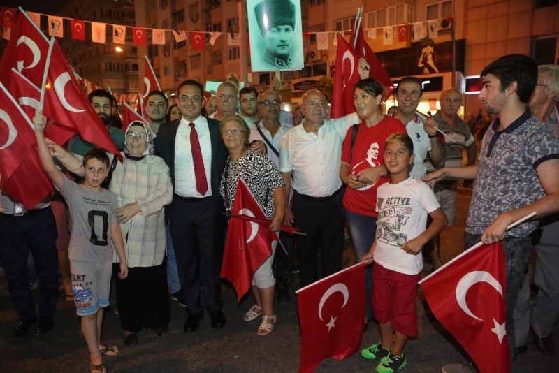 Bornova’da binler zafer için bir araya geldi
