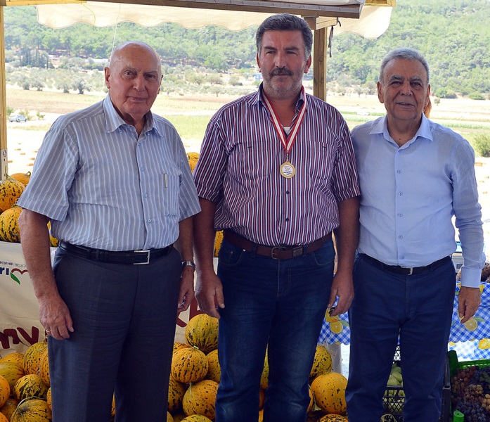 Urla'da Kavun Festivali coşkusu