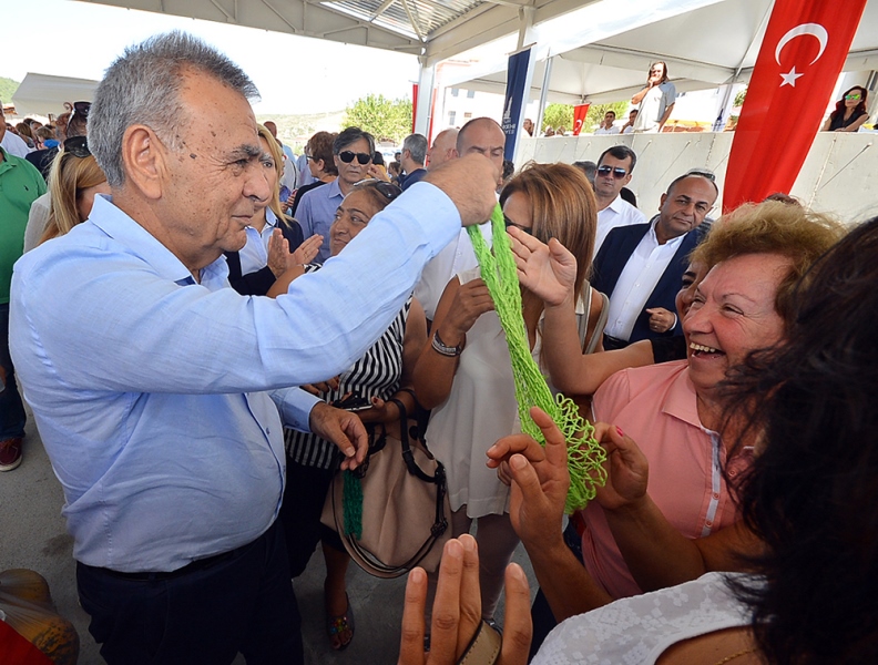 Urla'da Kavun Festivali coşkusu