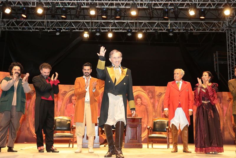 İEF coşkusu devam ediyor