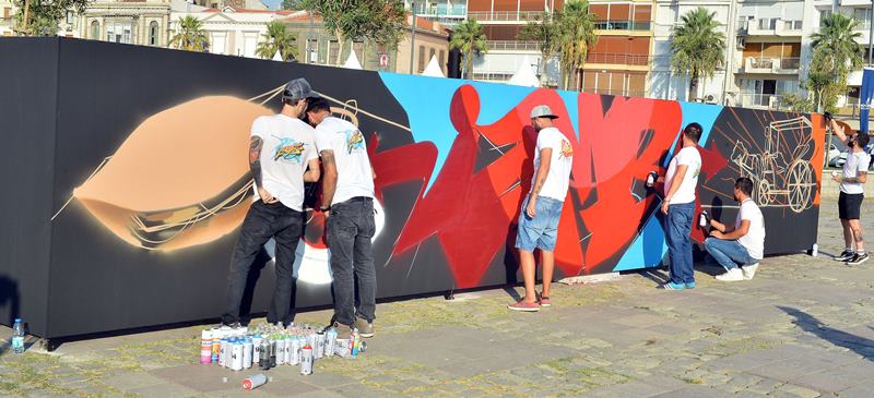 İzmir'de bayram sevinci