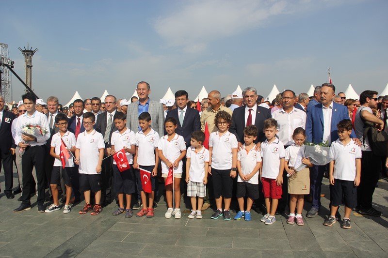 İzmir tek yürek oldu