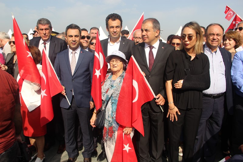 İzmir tek yürek oldu