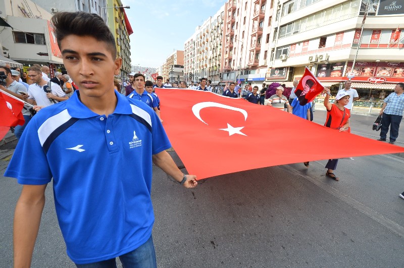 İzmir tek yürek oldu