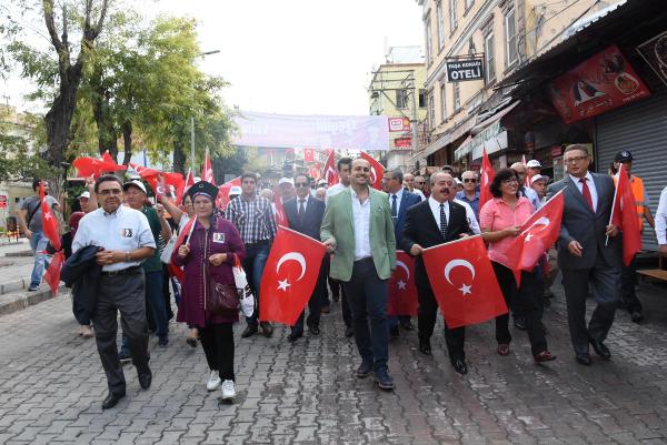 İzmir tek yürek oldu