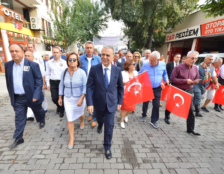 İzmir tek yürek oldu