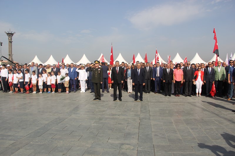 İzmir tek yürek oldu