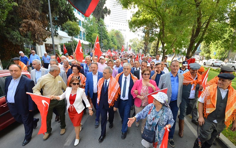 İzmir tek yürek oldu