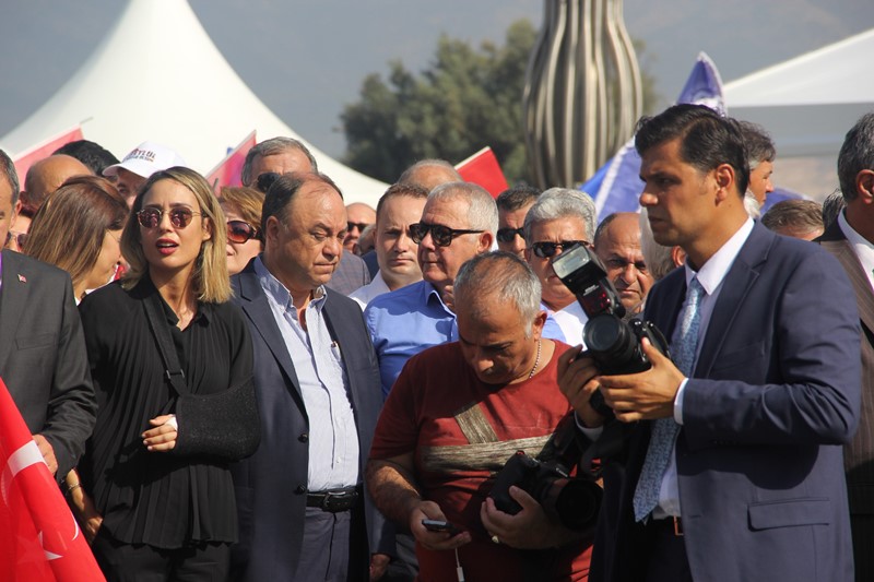 İzmir tek yürek oldu