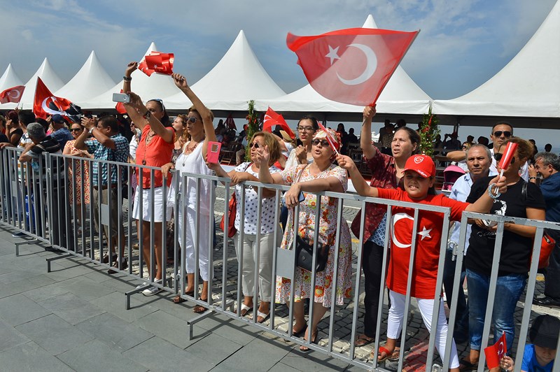 İzmir tek yürek oldu