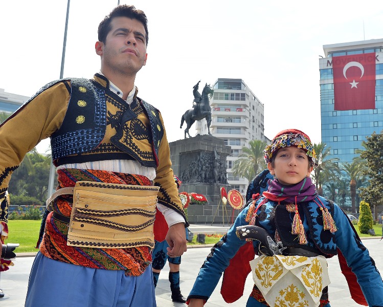 İzmir tek yürek oldu