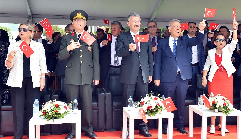 İzmir tek yürek oldu