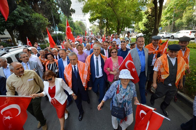 İzmir tek yürek oldu