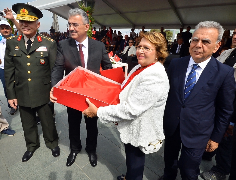 İzmir tek yürek oldu